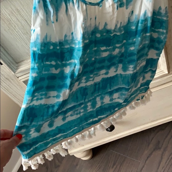 Love stitch tank with tassel detail - Picture 2 of 3